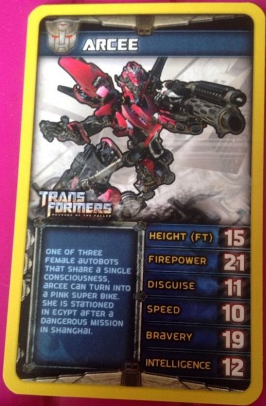 00 Top Trumps Arcee.jpg