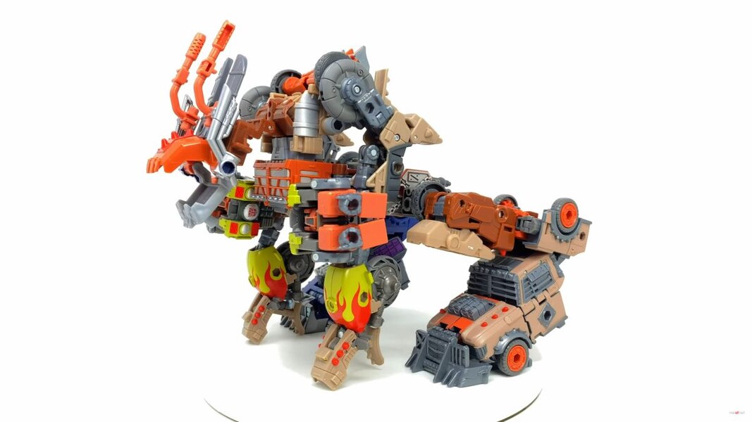 Image of Junkasaurus Junkions Combiner from Transformers Legacy Evolution (37)__scaled_600.jpg