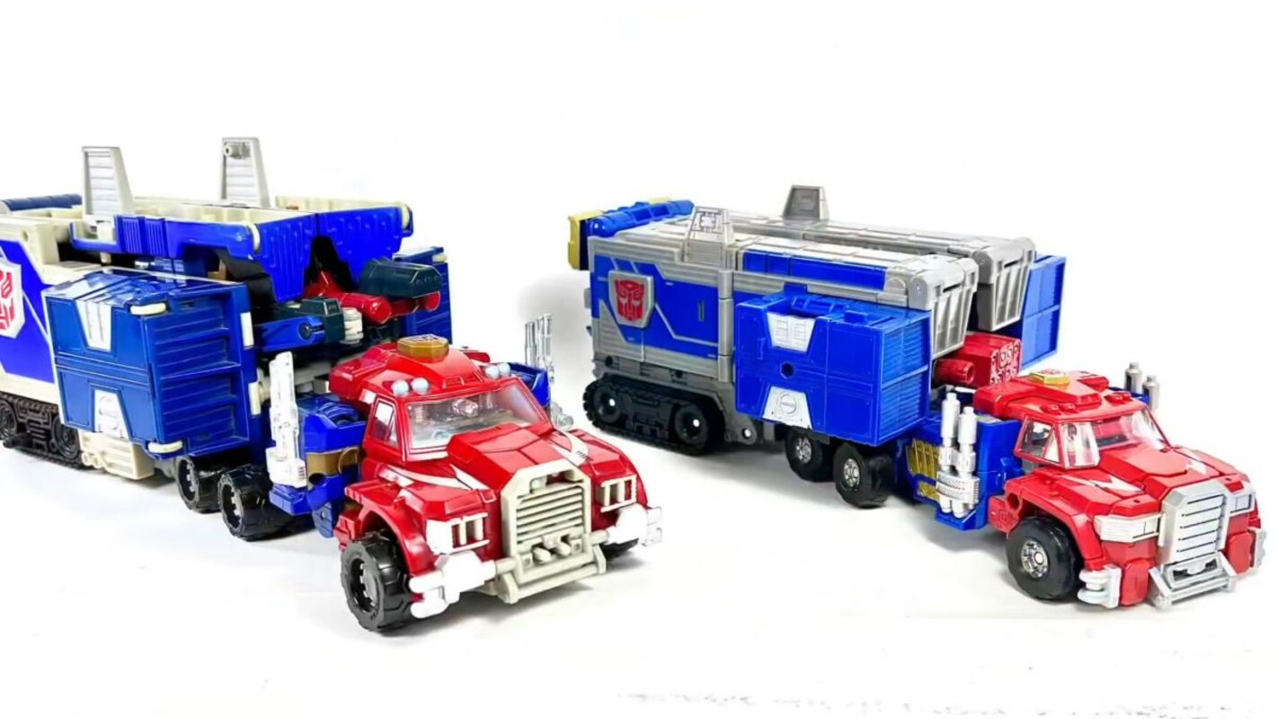 Image of Legacy Evolution Commander Class Armada Optimus Prime (25)__scaled_800.jpg