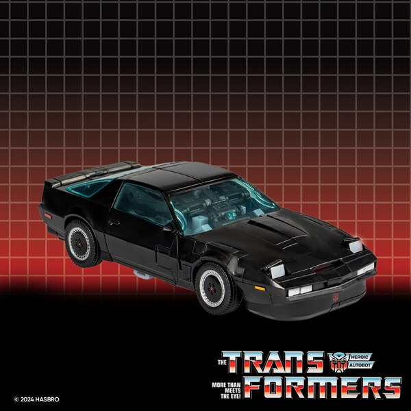 SDCC 2024 Knight Rider x Transformers Official Images from Transformers Collaborative (2)__sca...jpg