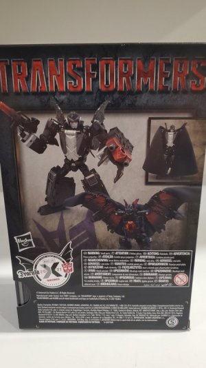 Transformers-Collaborative-Draculus-Mash-up-03.jpg