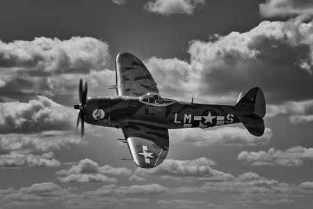 p47-thunderbolt-world-war-2-aircraft-rick-deacon.jpg