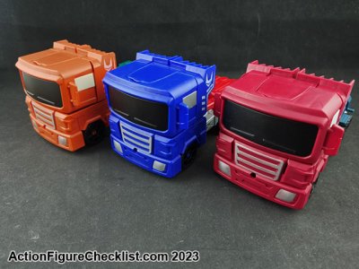 IMG20230304101635_Optimus_Prime_Legends_OS_V4_Set_Of_3.jpg