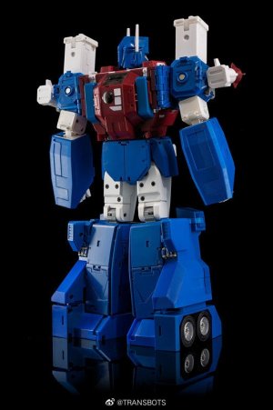 X-Transbots MX-22 Commander Stack-03.jpg