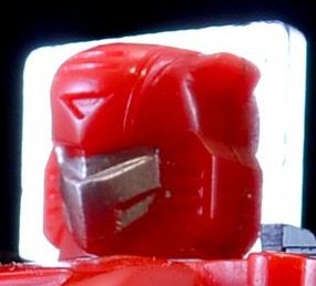 G1 Bumblebee toy close-up 2.jpg