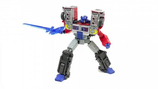 Legacy-G2-Laser-Optimus-Prime-07.jpg