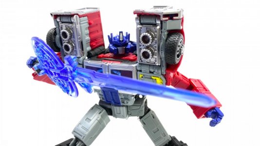 Legacy-G2-Laser-Optimus-Prime-01.jpg