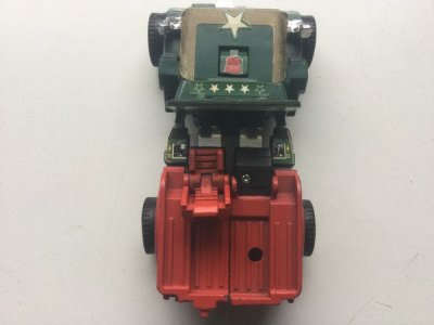 G1 Hound Red 3F.jpg