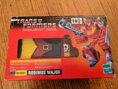 Commemorative Rodimus Major UKb.jpg