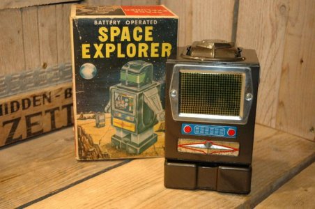 Space Explorer 1.jpg