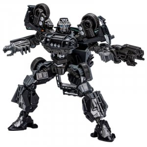 Buzzworthy Bumblebee Studio Series NEST Ratchet robot.jpg